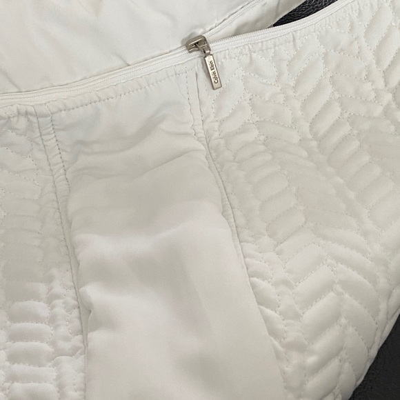 Calvin Klein White Quilted Jacket - Picture 6 of 11
